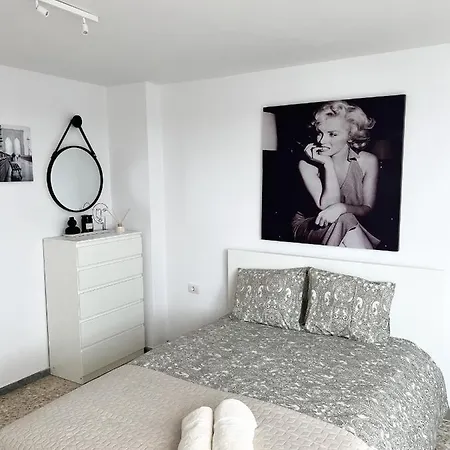 Cozy 2bedroom In Cristianos Apartament Arona (Tenerife)