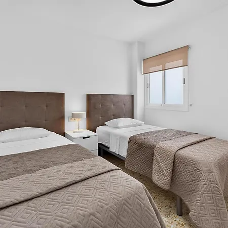 شقة Azureterrace Newlyrenovated 2ndfloor Loscristianos