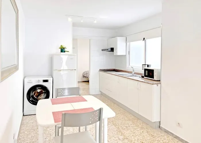 Cozy 2bedroom In Cristianos Lägenhet Arona (Tenerife)